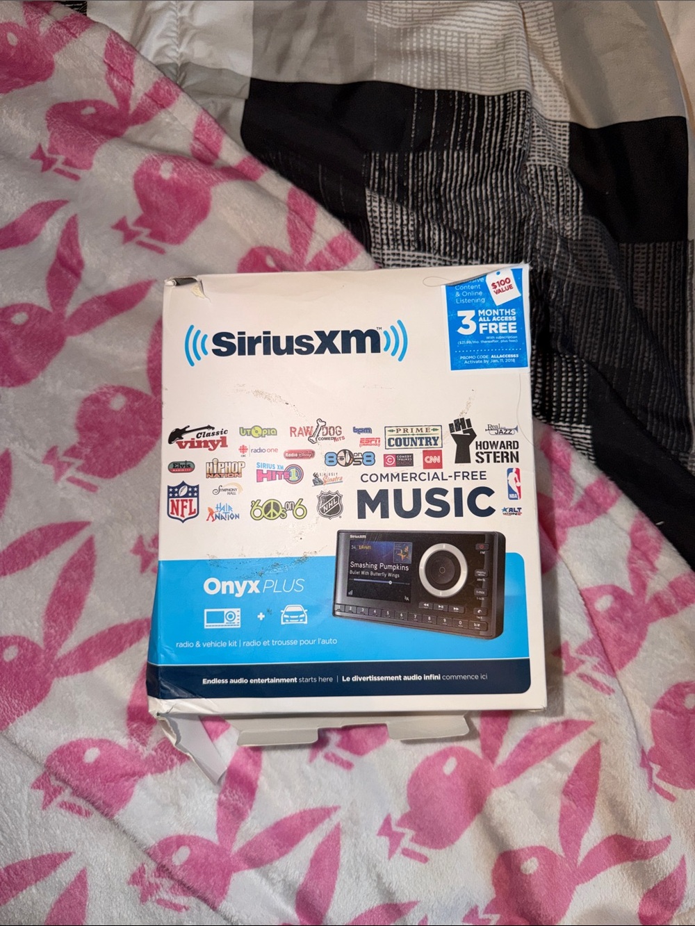 Onyx Plus Satellite Radio Receiver - Black/White